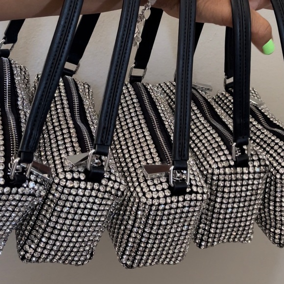 Small fancy rhinestone purse good quality - Picture 2 of 2